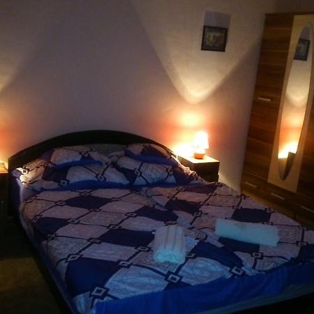 Palm-Apartment Budapest Eksteriør billede